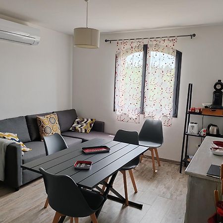 Les Chataigniers Appartement Meuble Saint Sebastien d'Aigrefeuille Kültér fotó